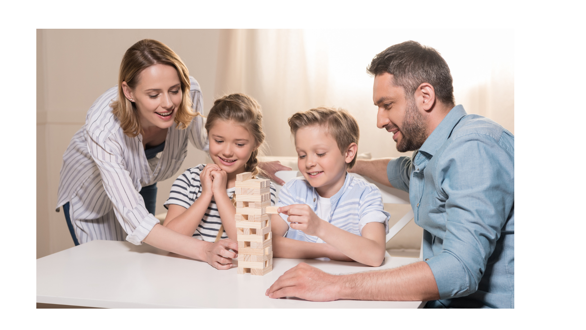 Parent et enfant aux devoirs